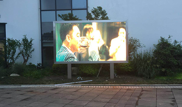 江蘇無錫協(xié)和學(xué)校P6戶外高清LED顯示屏項(xiàng)目由上海智彩科技設(shè)計(jì)、安裝